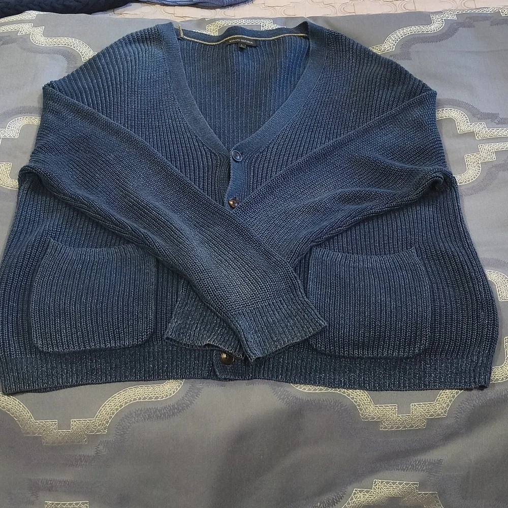 Banana Republic Relaxed 100% Linen Button Front Cardigan